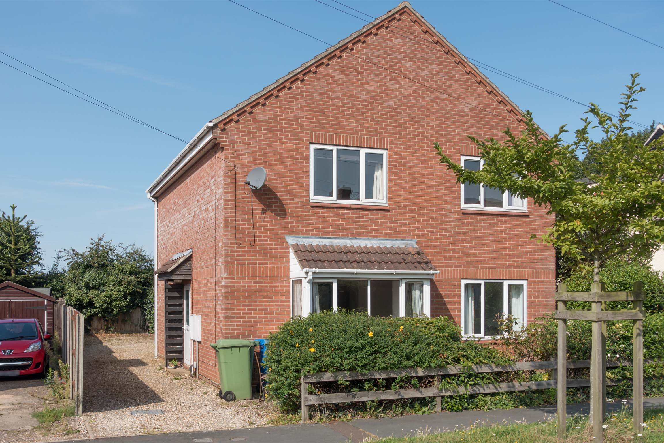 Red brick house- upstairs flat