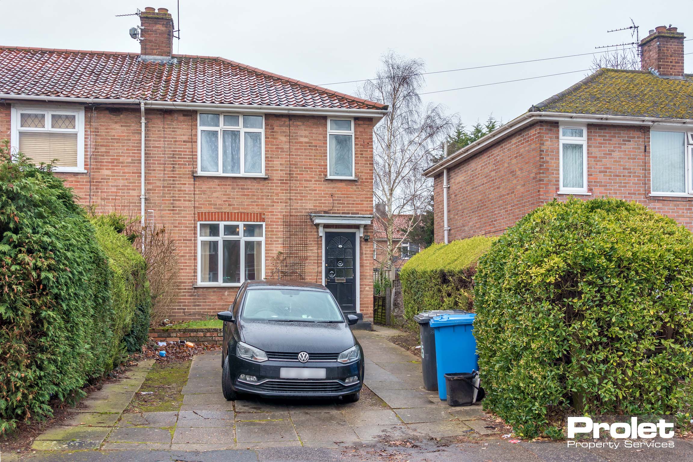 Semi-detached house with driveway