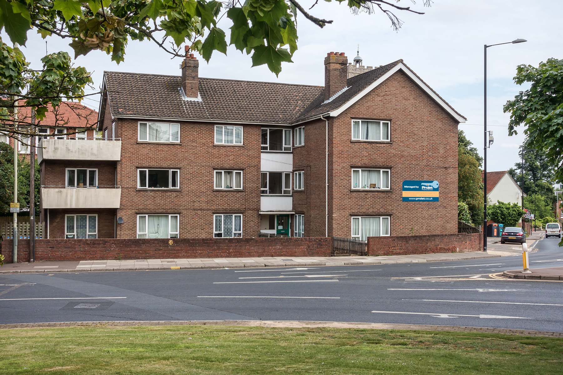 Block of flats located at the top of Grapes Hill